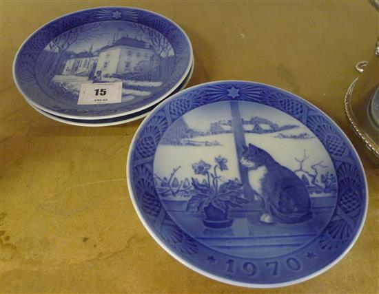 Royal Copenhagen plates(-)
